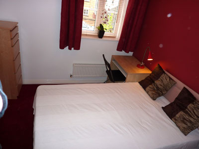 Bedroom 2, good size double, £80/w plus bills